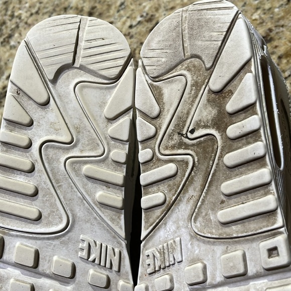 Nike Air Max 90 - Picture 8 of 10